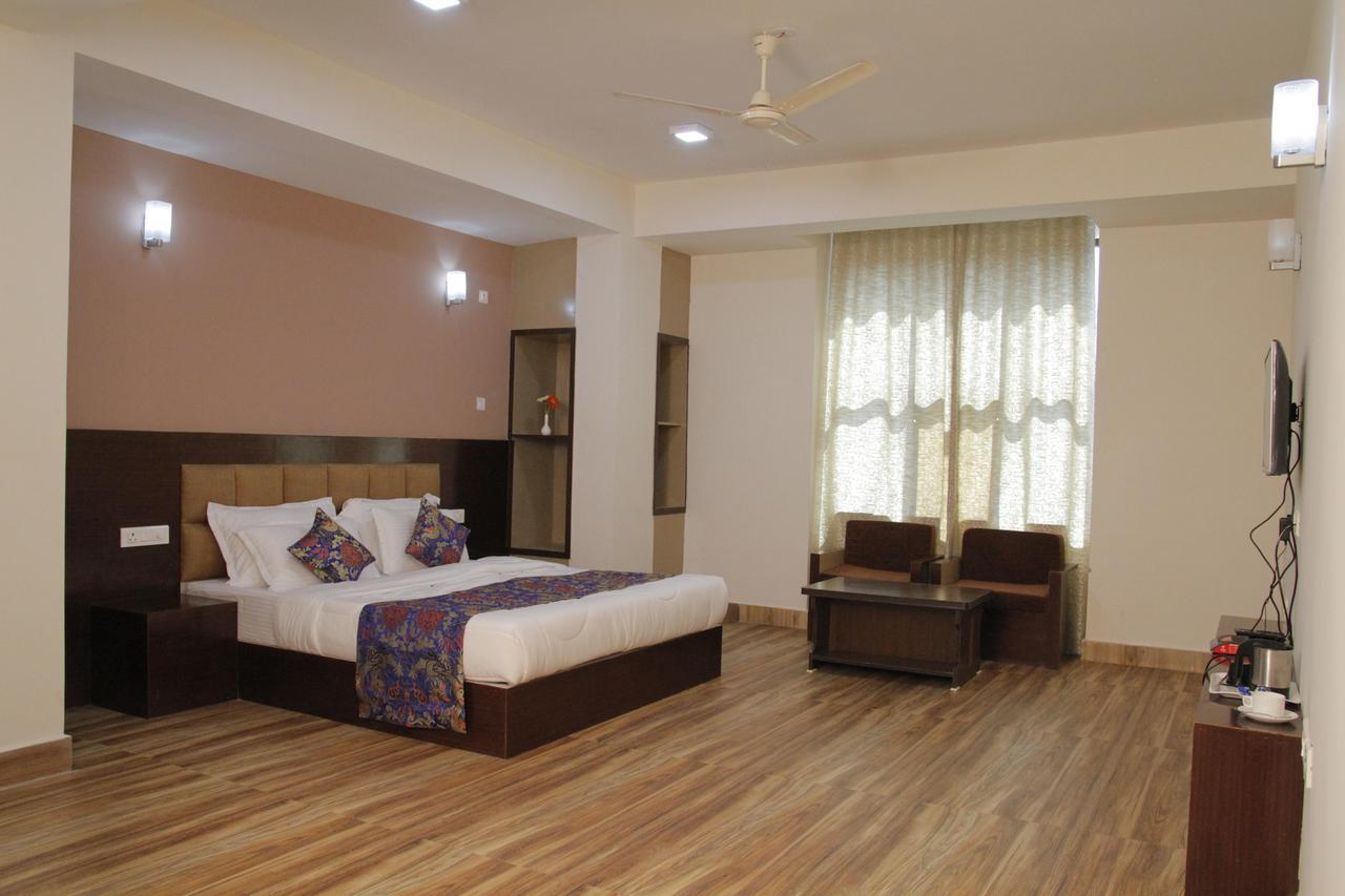 Twin Spring Hotel กังต็อก ภายนอก รูปภาพ